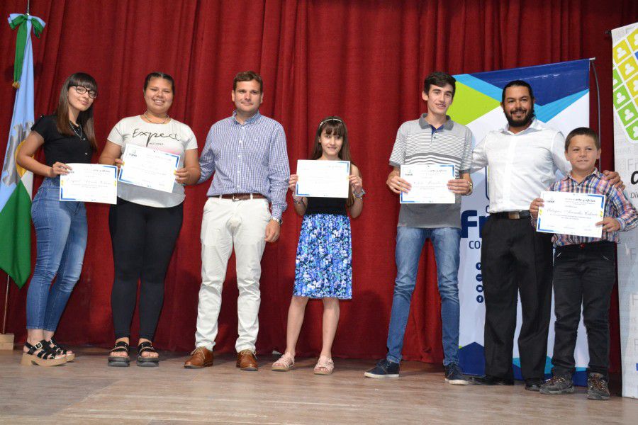 Entrega de diplomas - Escuela de Artes y Oficios