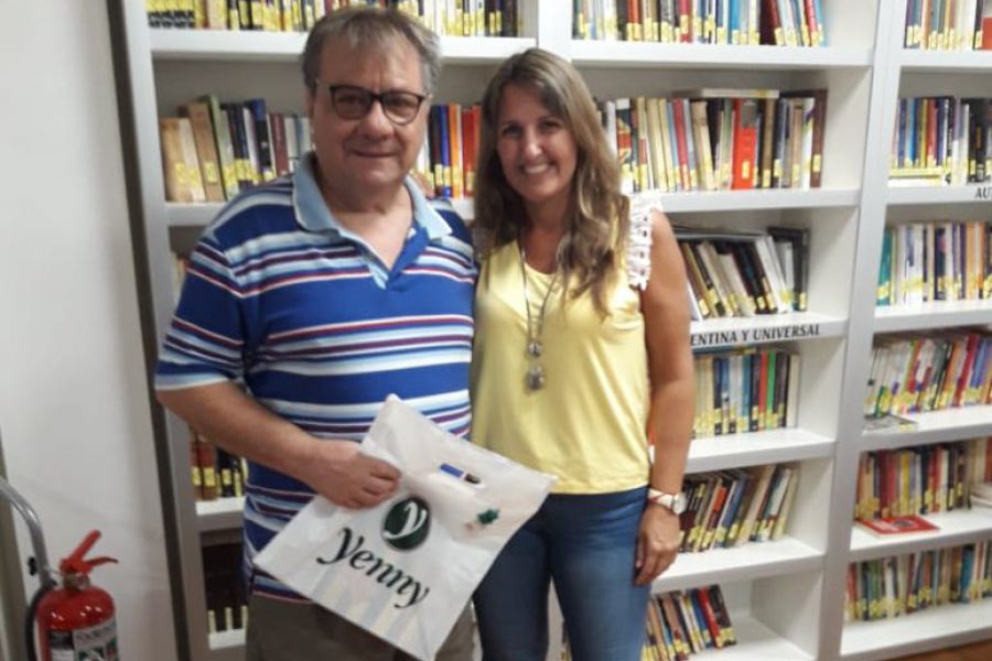 Lectores premiados en la Biblioteca