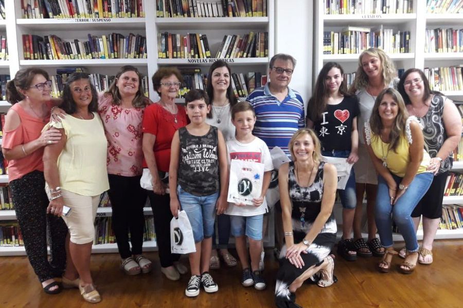 Lectores premiados en la Biblioteca