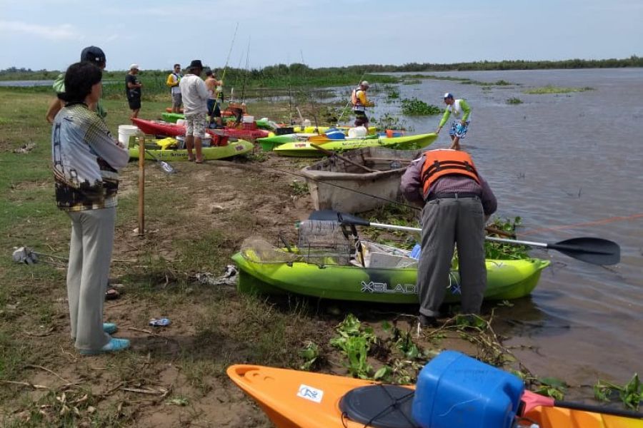 Pescando Kayak