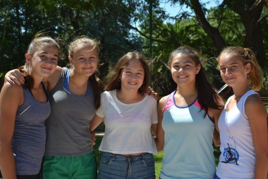 Laura Franzen, Paulina Jullier, María Emilia Insaurralde, Abril Rosatti y Virginia Rathge