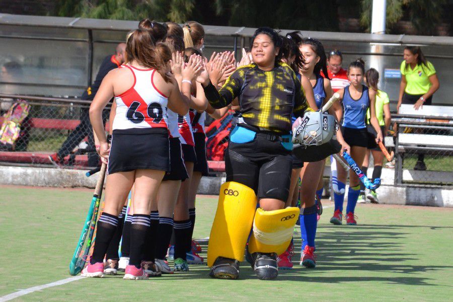 CAF vs. UNI en la ASH