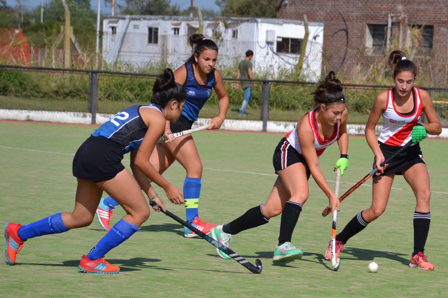 CAF vs. UNI en la ASH