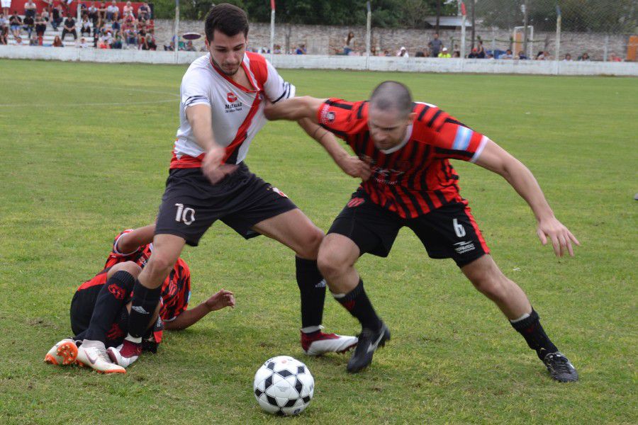 LEF Primera ADJ vs CAF