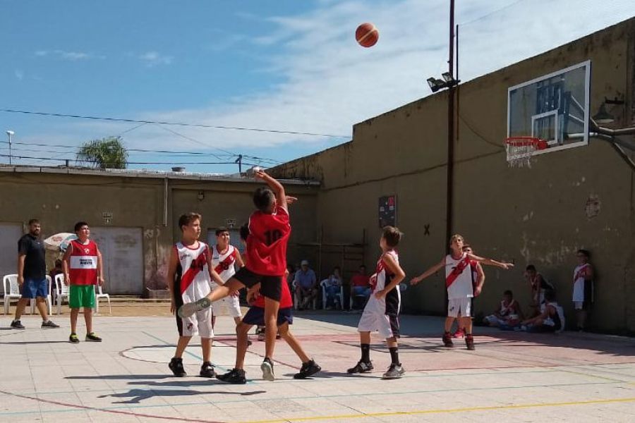 Basquet JLP vs. CAF