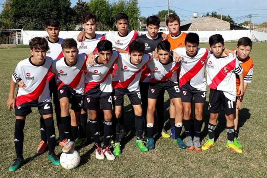 LEF Inferiores CAA. vs CAF - Foto Leo Porporato