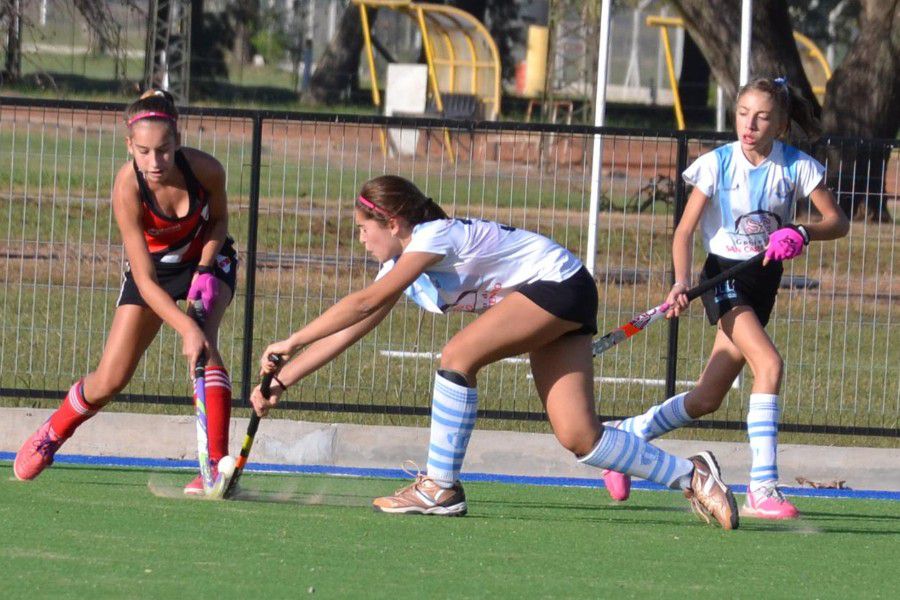 Hockey Dos Orillas - CAA vs CAF(1)