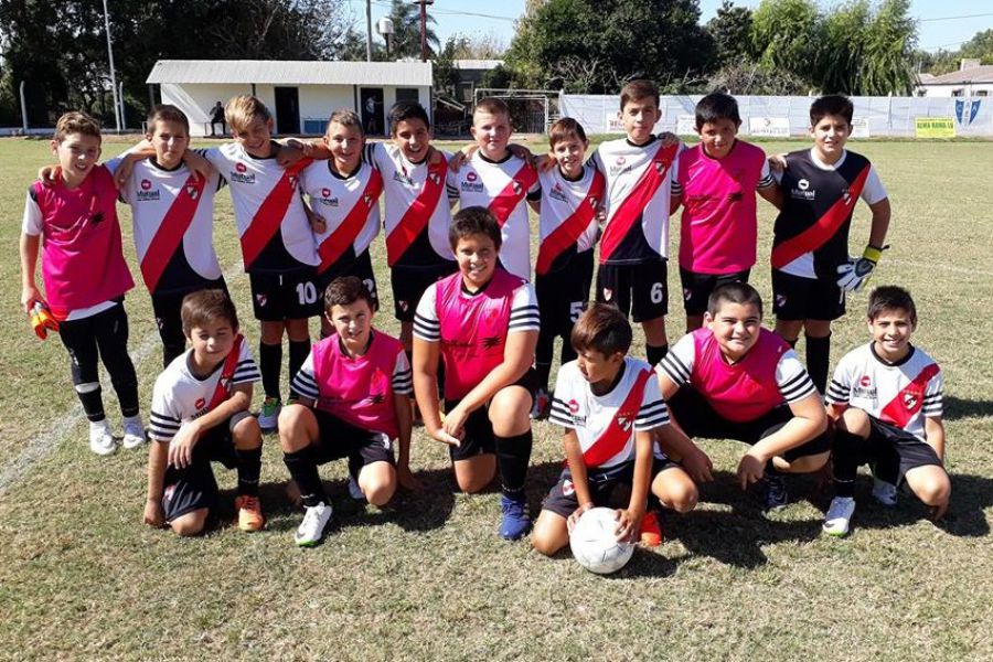 LEF Inferiores CAA. vs CAF - Foto Leo Porporato