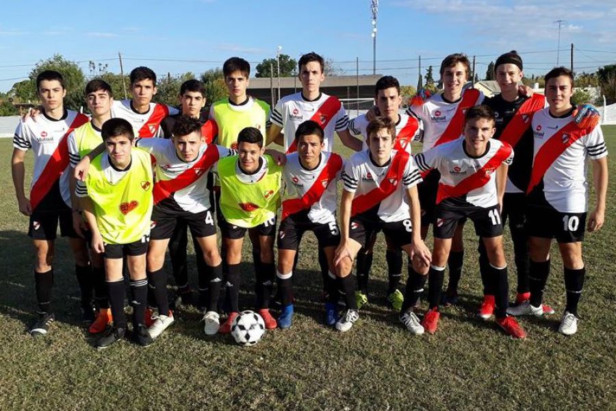 LEF Inferiores CAA. vs CAF - Foto Leo Porporato