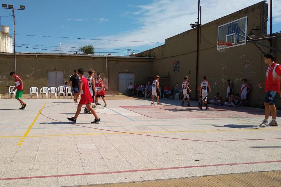 Basquet JLP vs. CAF