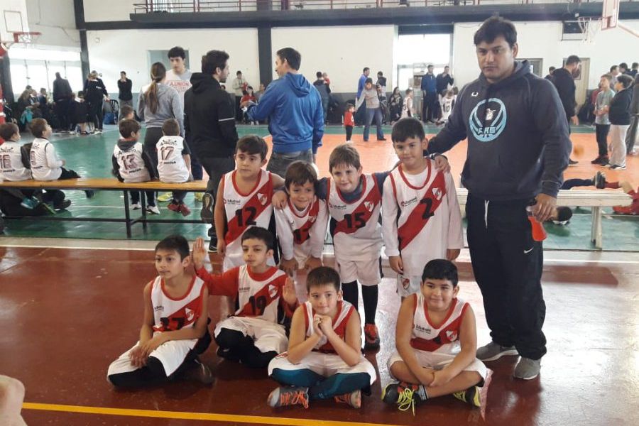 Encuentro de Basquet en el CAF