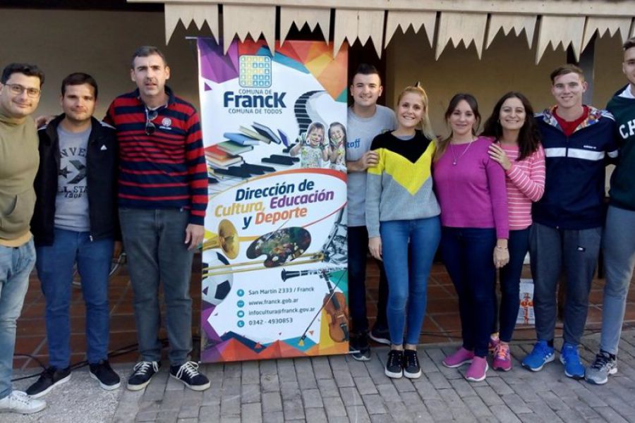 Cultura de Barrio en Plaza de las Culturas