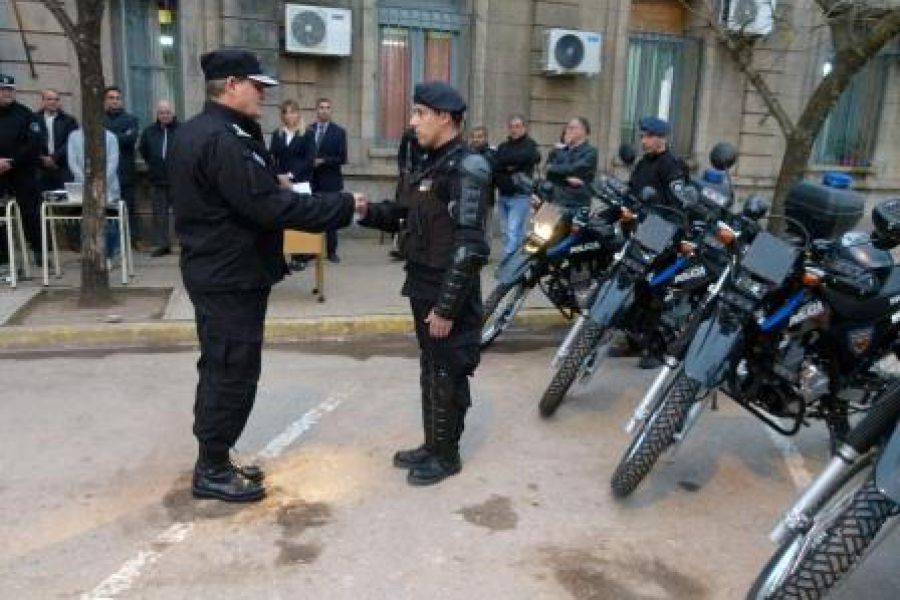 Nuevos móviles Policiales en Esperanza