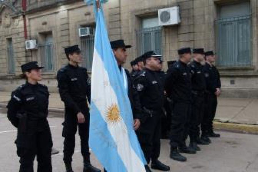 Nuevos móviles Policiales en Esperanza