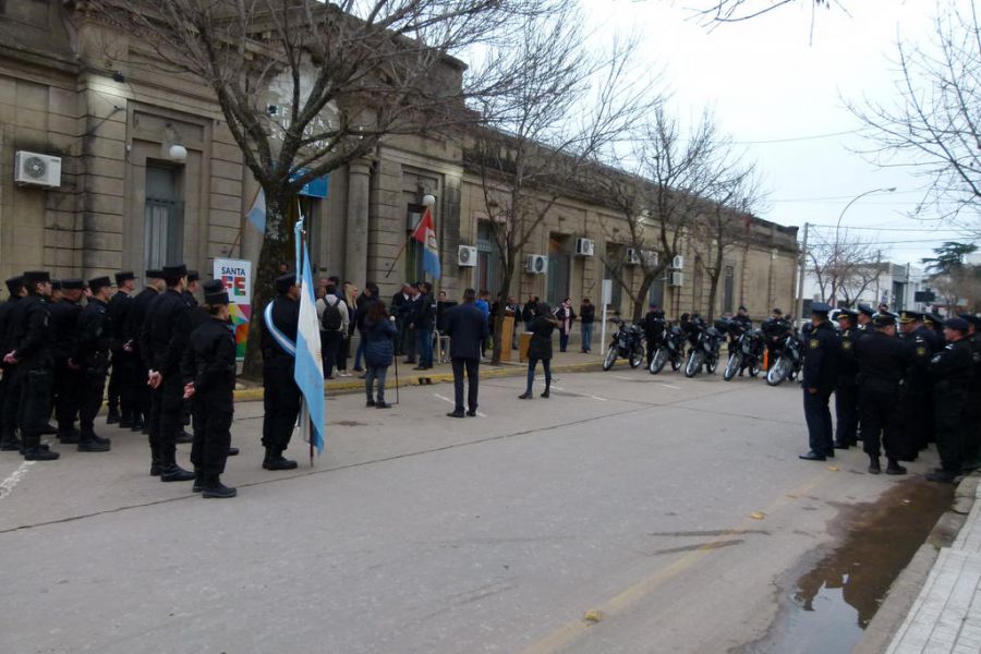 Nuevos móviles Policiales en Esperanza