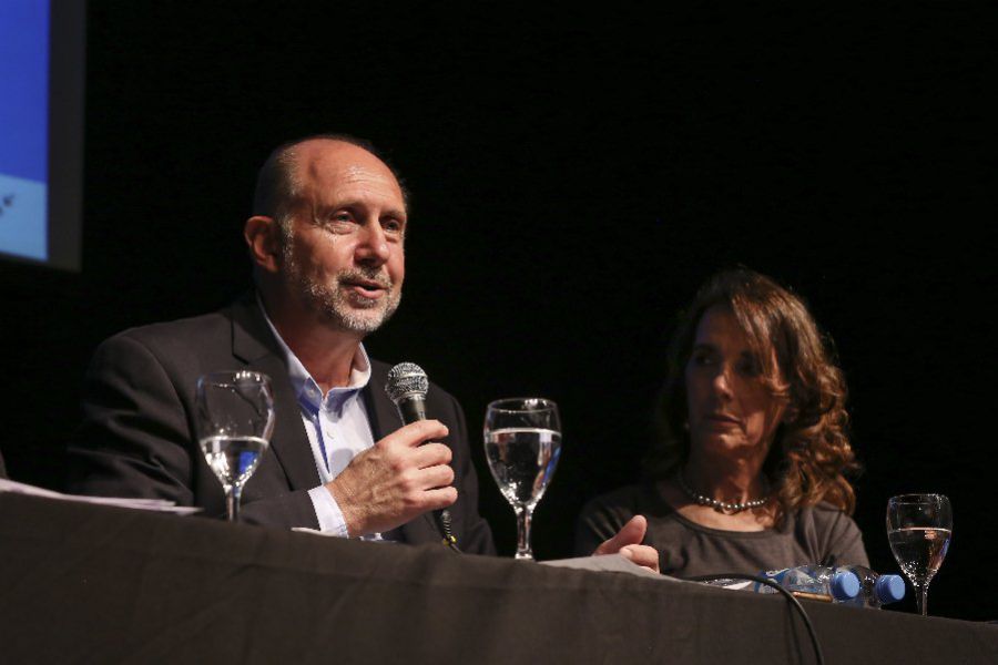 Omar Perotti y María Eugenia Bielsa