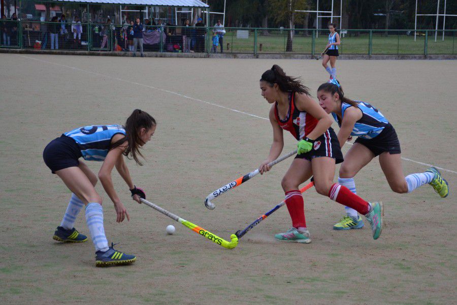 Hockey en Sauce Viejo - CAA vs CAF