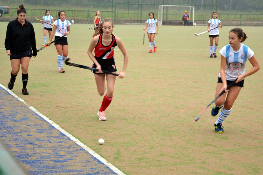 Hockey en Sauce Viejo - CAA vs CAF