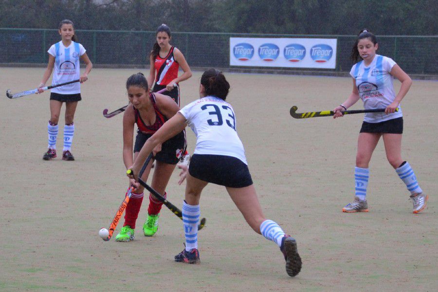 Hockey en Sauce Viejo - CAA vs CAF