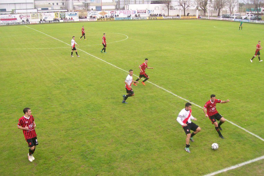 LEF Primera CAF vs ADJ