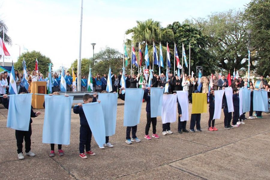 Acto Día de la Bandera