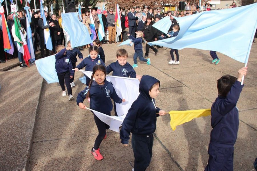 Acto Día de la Bandera