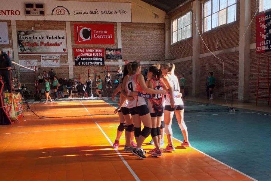 Maxi Voley CAF