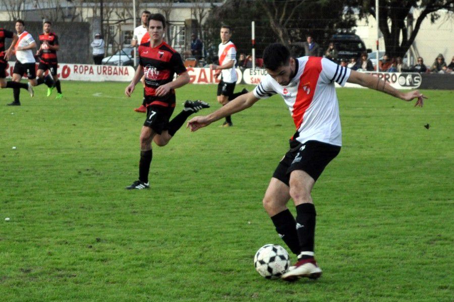 LEF Primera CCSC vs CAF - Foto Malena Gardiol