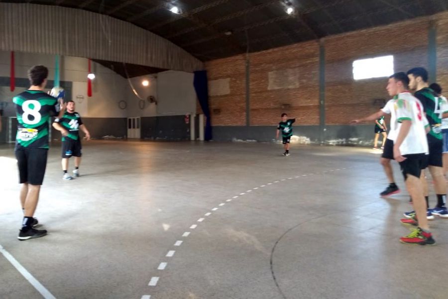 Amistoso de Handball en Argentino