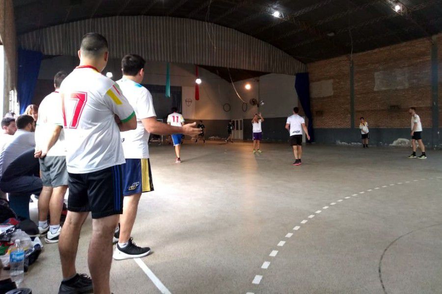 Amistoso de Handball en Argentino