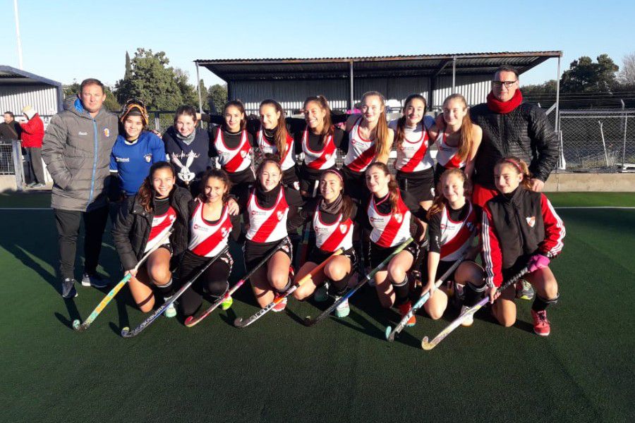 Hockey CAF campeón en Sexta - Copa de Bronce