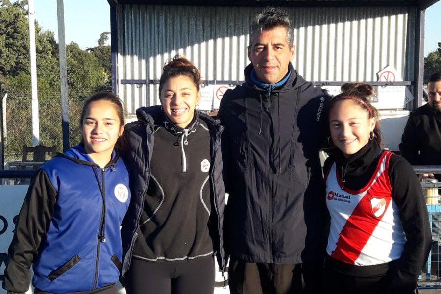 Hockey CAF campeón en Sexta - Copa de Bronce