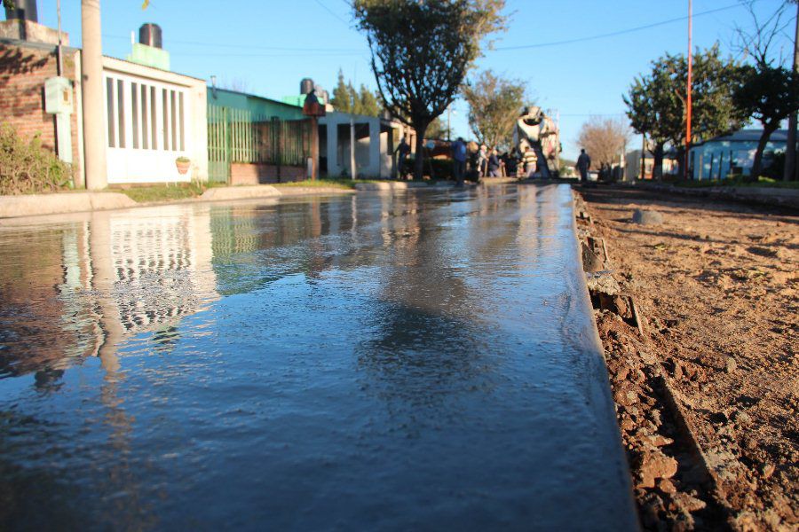 Pavimento urbano en Barrio Federal