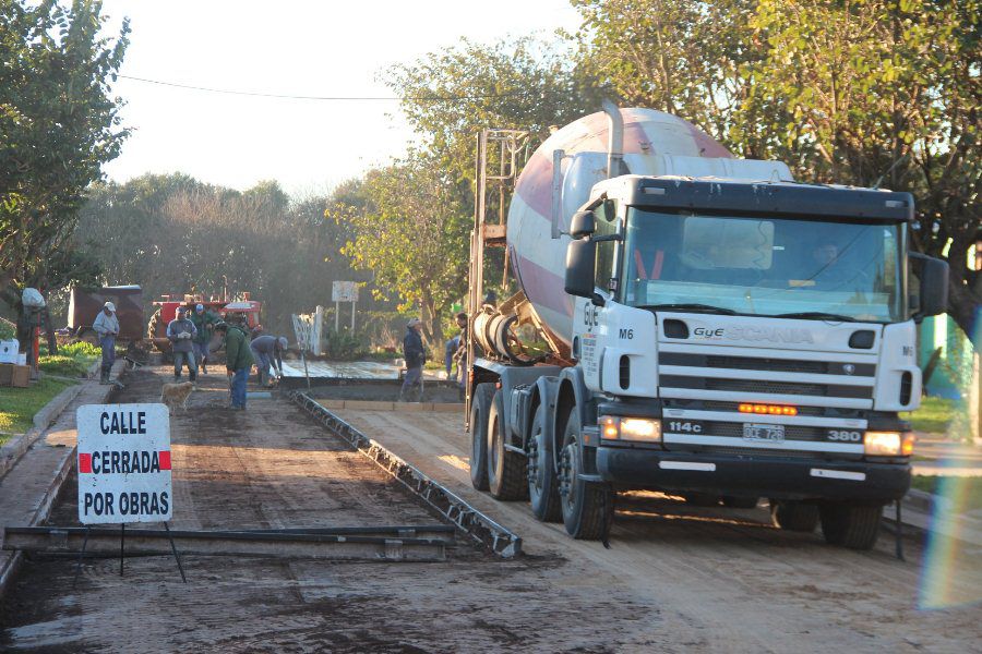 Pavimento urbano en Barrio Federal