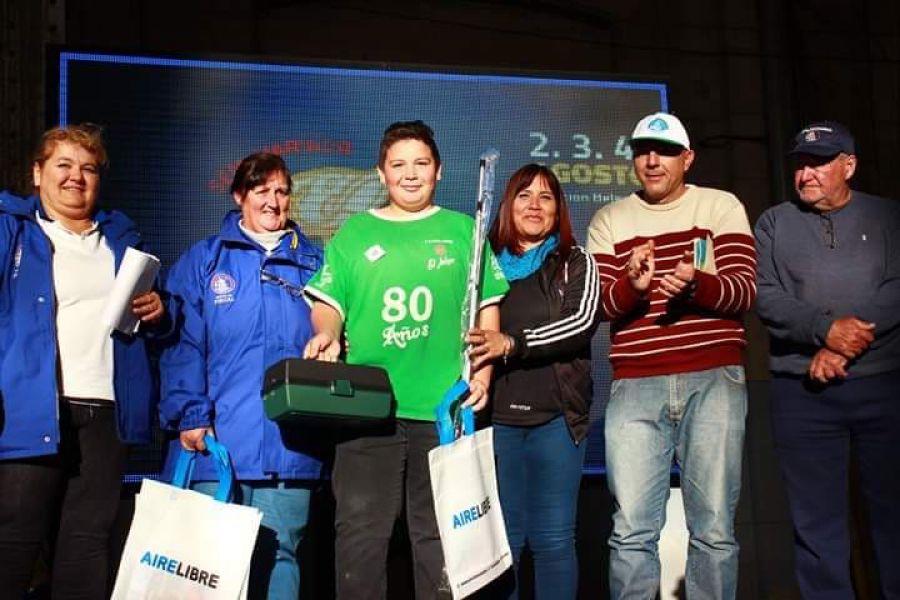 Emi Conti en el Festival del Niño Pescador