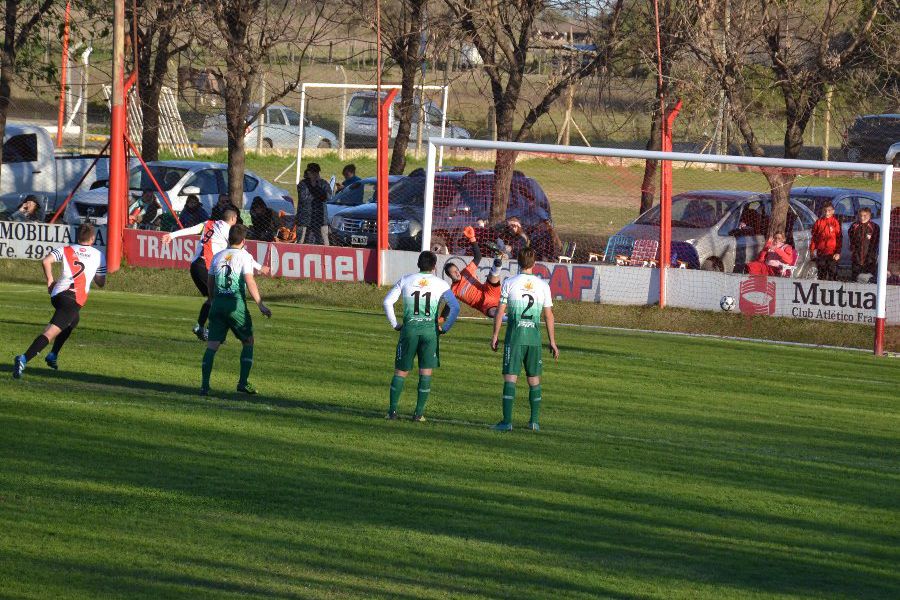 LEF Primera CAF vs CDUP