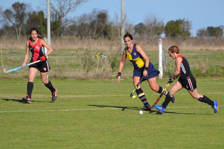 Mami Hockey CAF vs Quilla