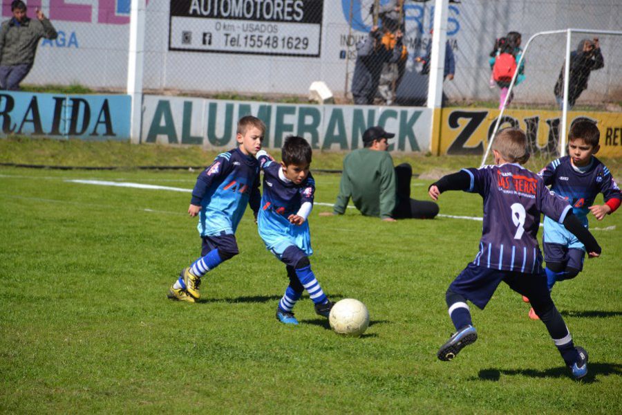 Fútbol infantil en el CAF