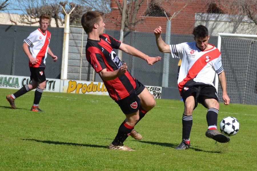 LEF Tercera CAL vs CAF