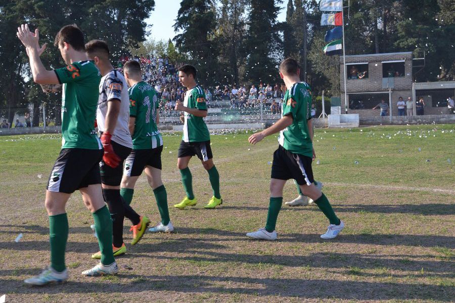 LEF Primera CAU vs CAF - Cuartos de Final Ida