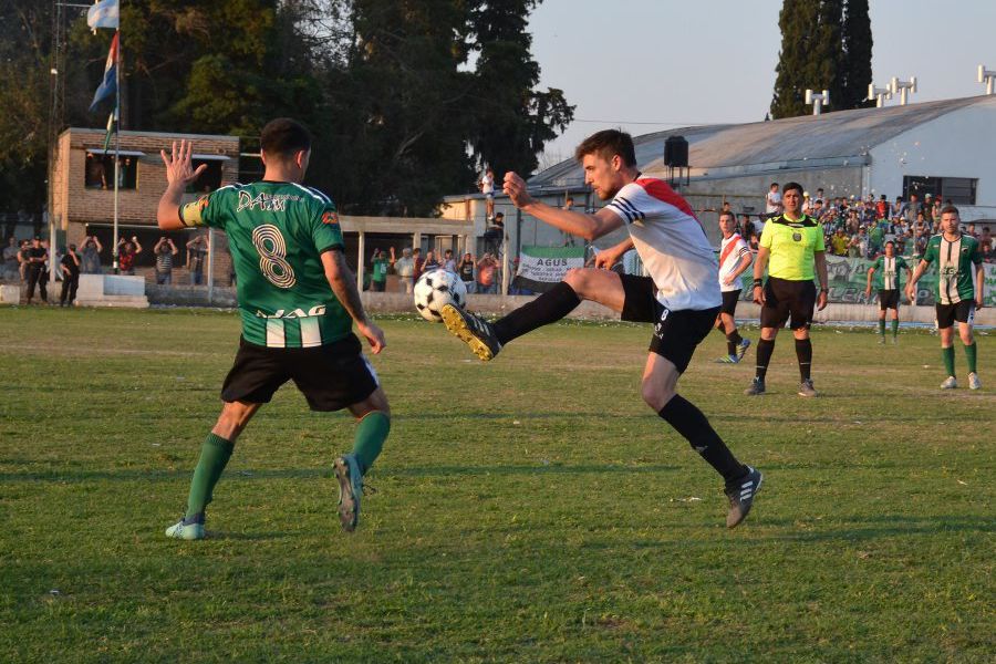 LEF Primera CAU vs CAF - Cuartos de Final Ida