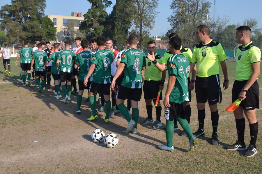 LEF Primera CAU vs CAF - Cuartos de Final Ida