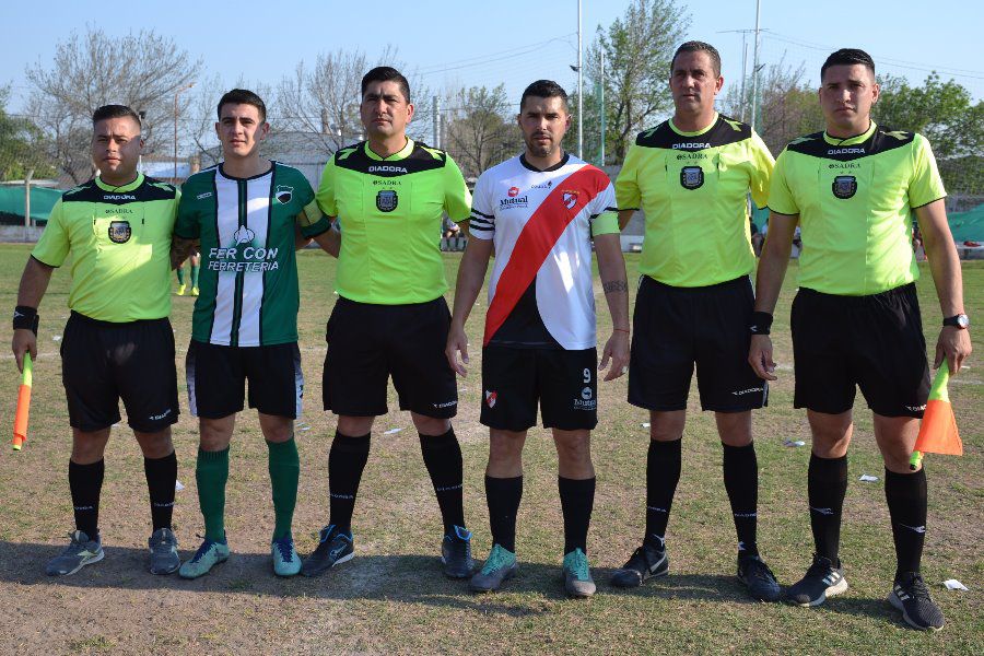 LEF Primera CAU vs CAF - Cuartos de Final Ida