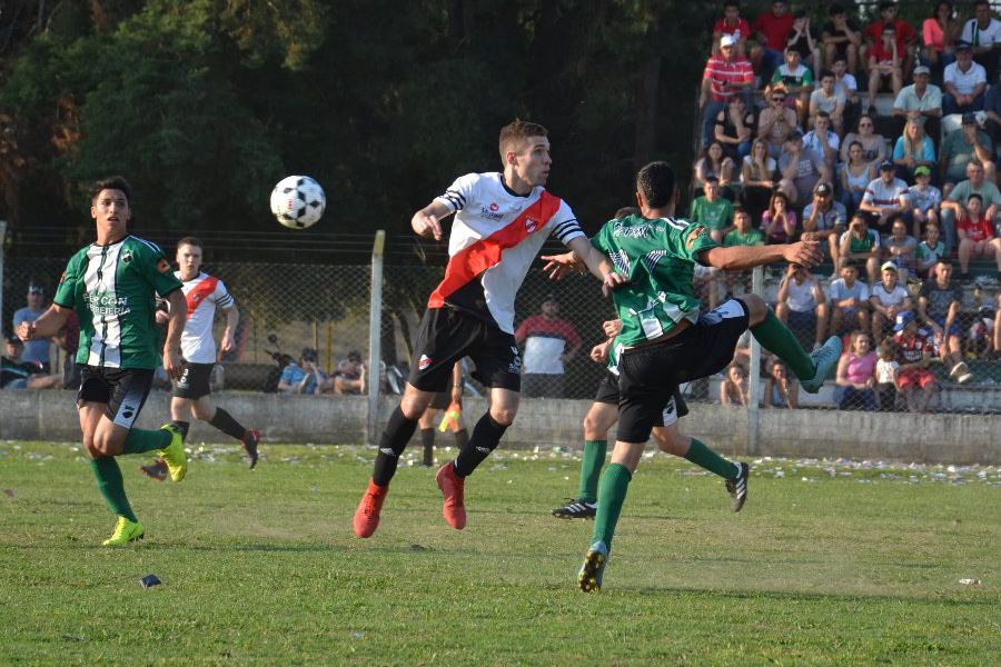 LEF Primera CAU vs CAF - Cuartos de Final Ida