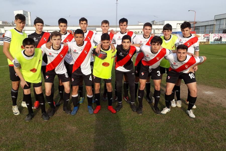 LEF Inferiores CAF vs SLFC - Foto Leo Porporato