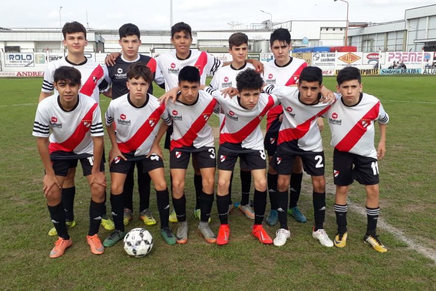 LEF Inferiores CAF vs SLFC - Foto Leo Porporato