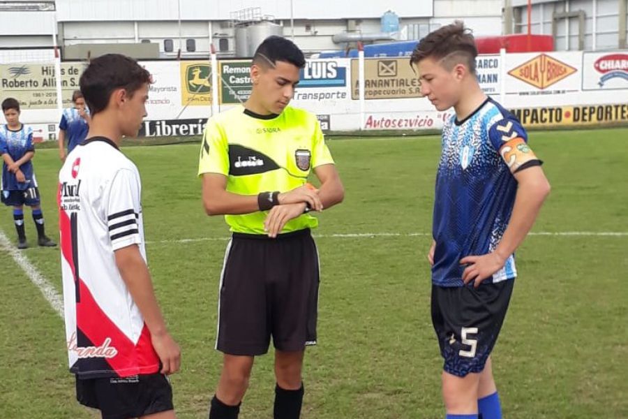 LEF Inferiores CAF vs SLFC - Foto Leo Porporato