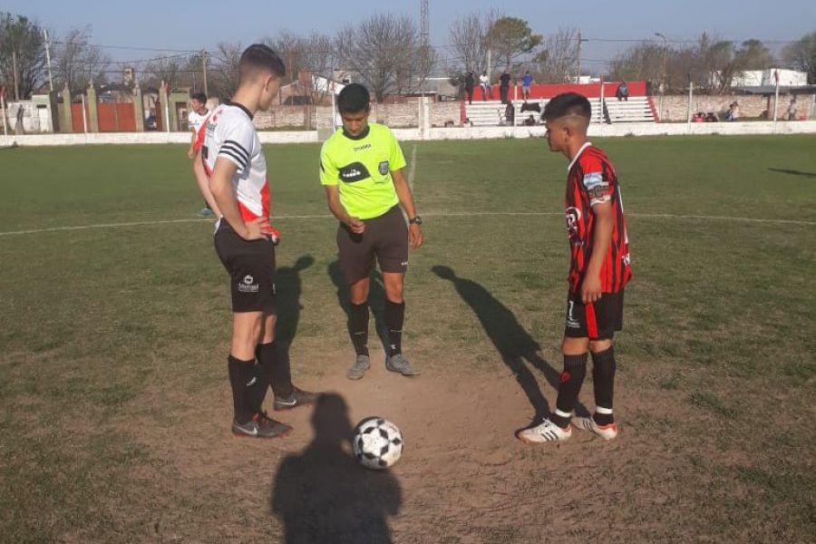 LEF Inferiores ADJ vs CAF - Foto Leo Porporato