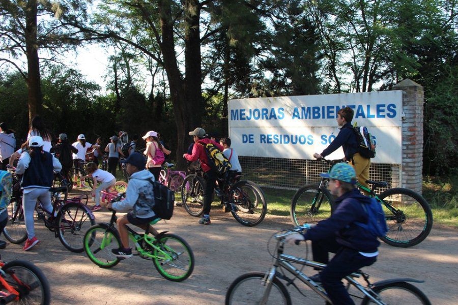 Alumnos de la Escuela 321 en FIMA