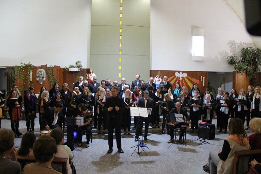 Misa Criolla del Ensamble Coral en el Templo